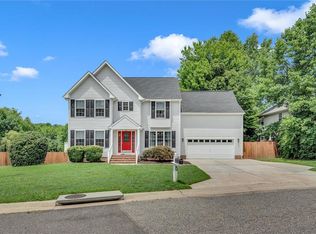 8851 Fenwick Hills Pkwy, Toano, VA 23168
