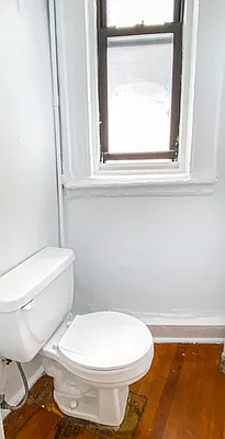 Rented by City Connections Realty | media 25