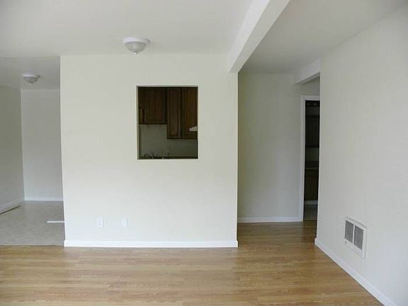 Light & Bright Apartment