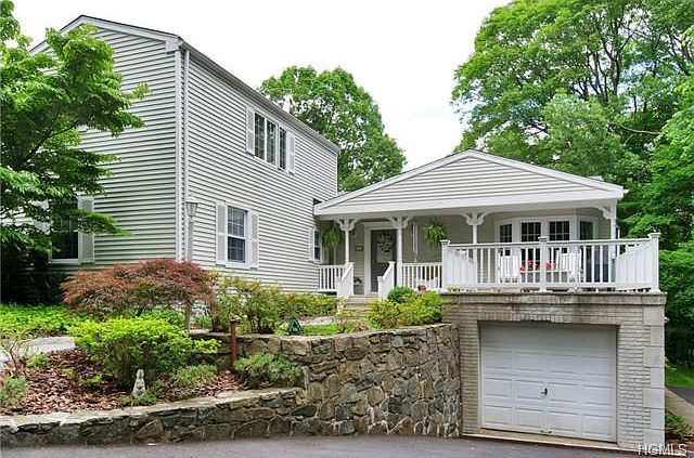 1st image of 15 Walnut St