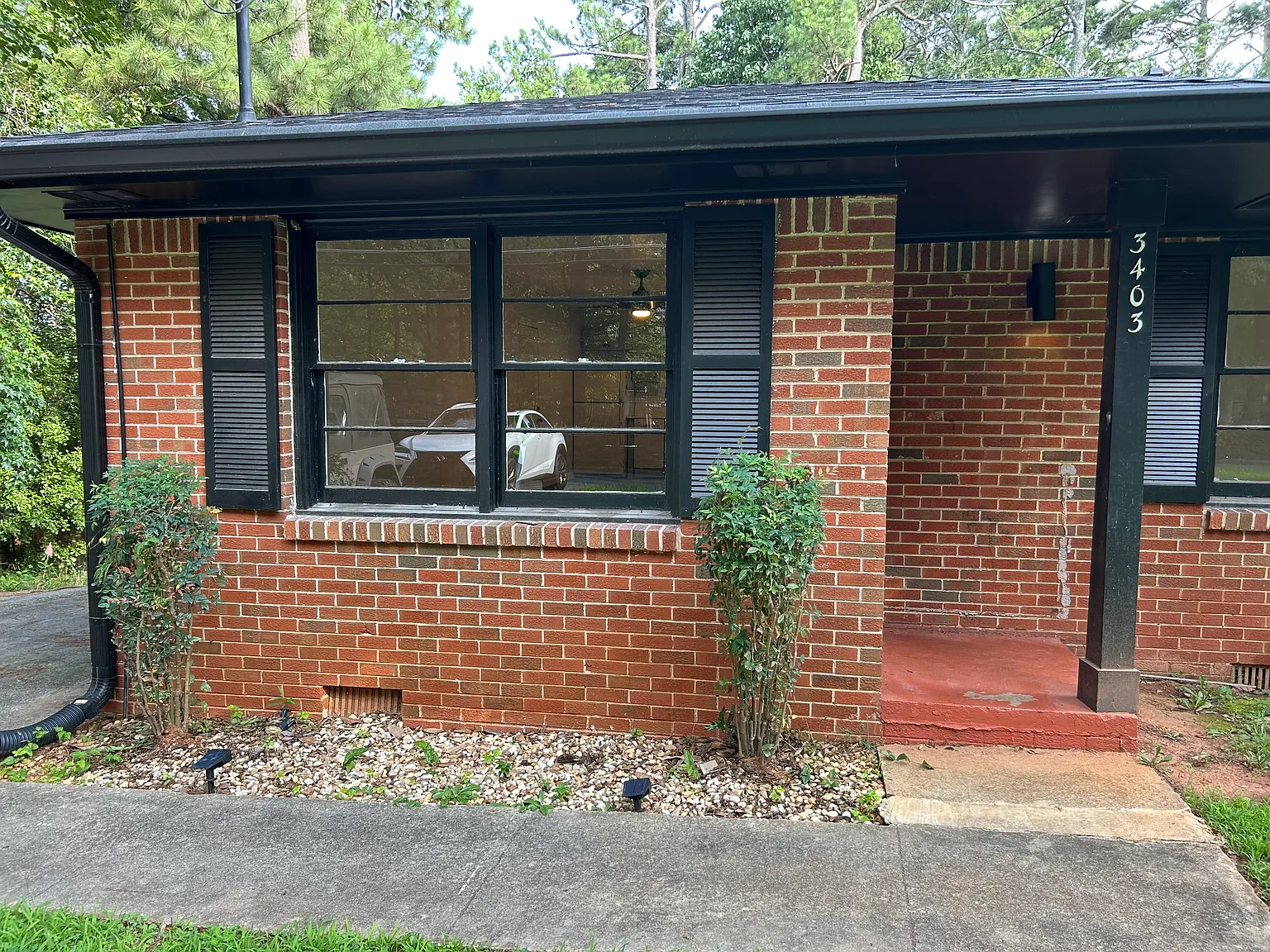 2 bed, 950 sqft, $1,650 — Photo 1