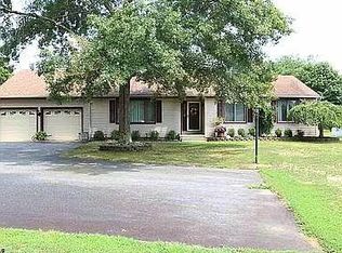 414 Oakland Ave, Egg Harbor Township, NJ 08234
