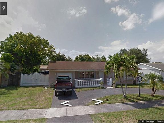 Space for boat on side