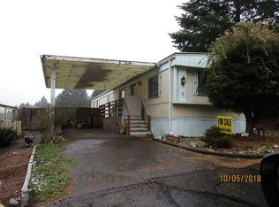 98825 Pleasant Hill Dr SPACE 44, Brookings, OR