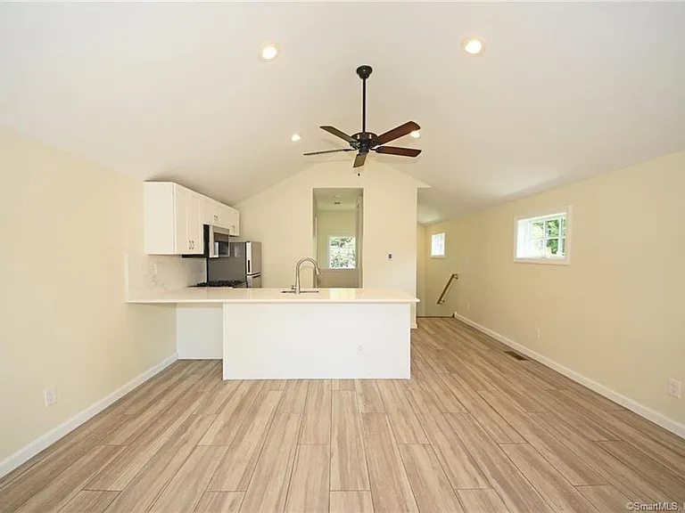 3509 Redding Rd — Photo 8