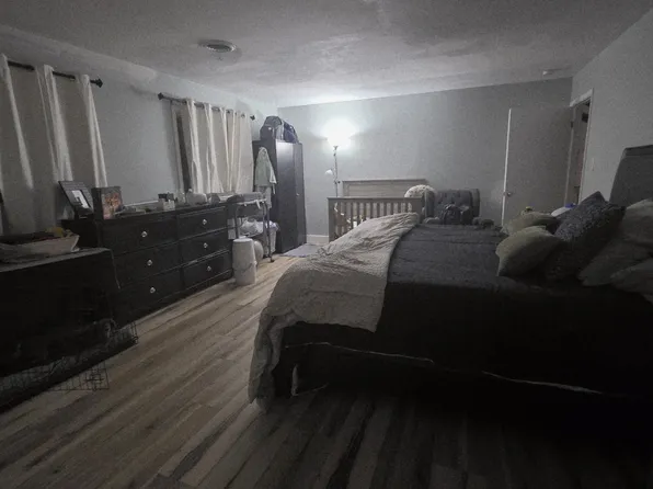 746 Marine Ave, Elkhart, IN 46516