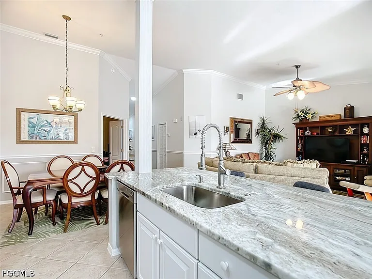10401 McArthur Palm Ln #2523 — Photo 11