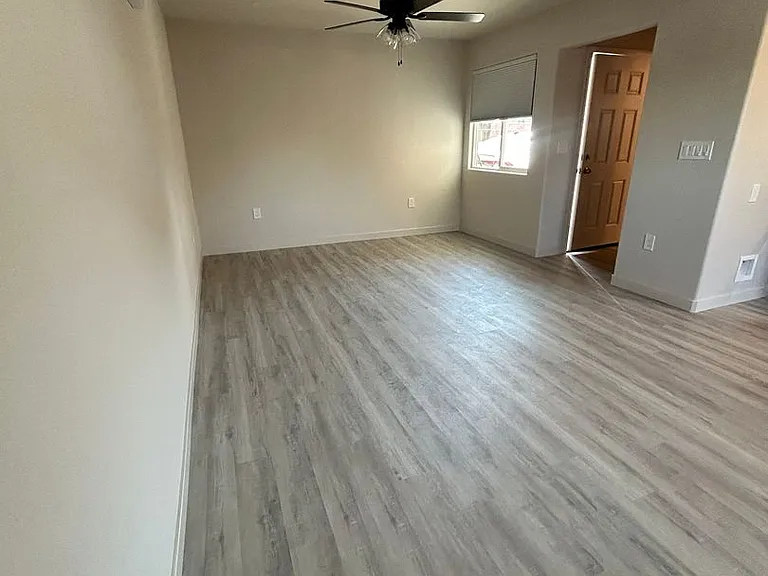 20X Follett St — Photo 14