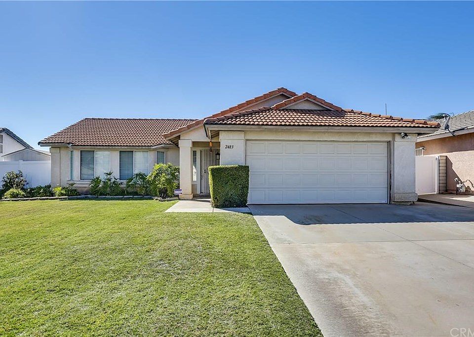 1st image of 2483 W Calle Vista Dr