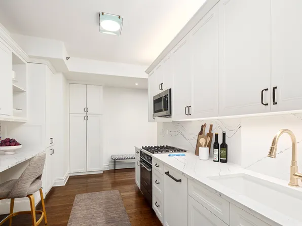 203 West 90th Street image 4 of 10