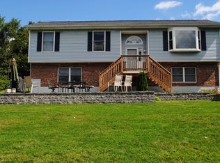 16 Friendship Ln, Brewster, NY 10509