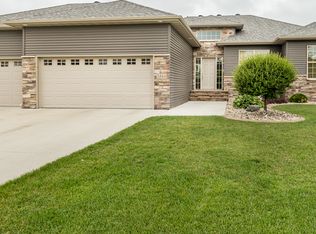 1844 7th St E, West Fargo, ND