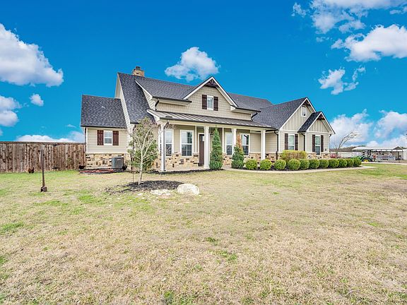 3rd image of 360 Forreston Rd