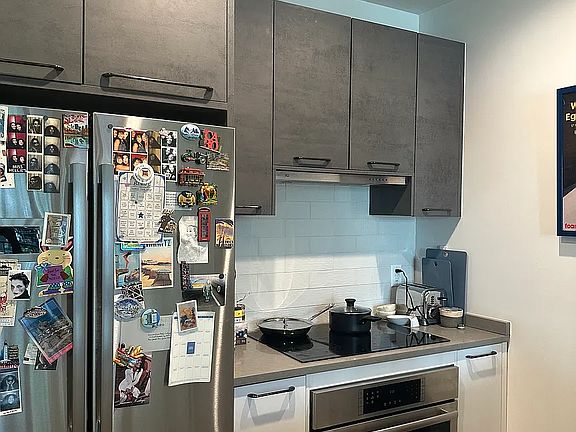 4th image of 311 Hart St APT 2B