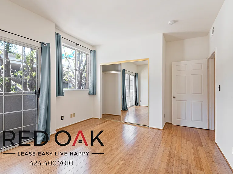 2463 Sawtelle Blvd #101 — Photo 8
