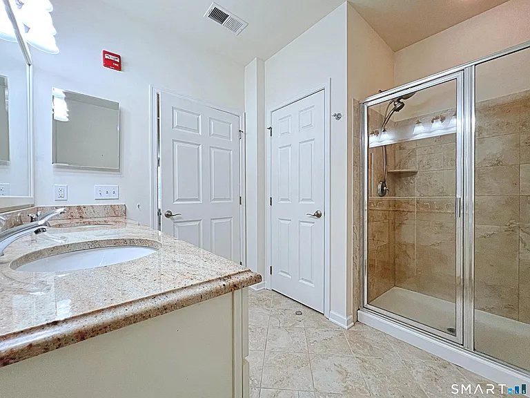 113 Center Meadow Ln #113 — Photo 11