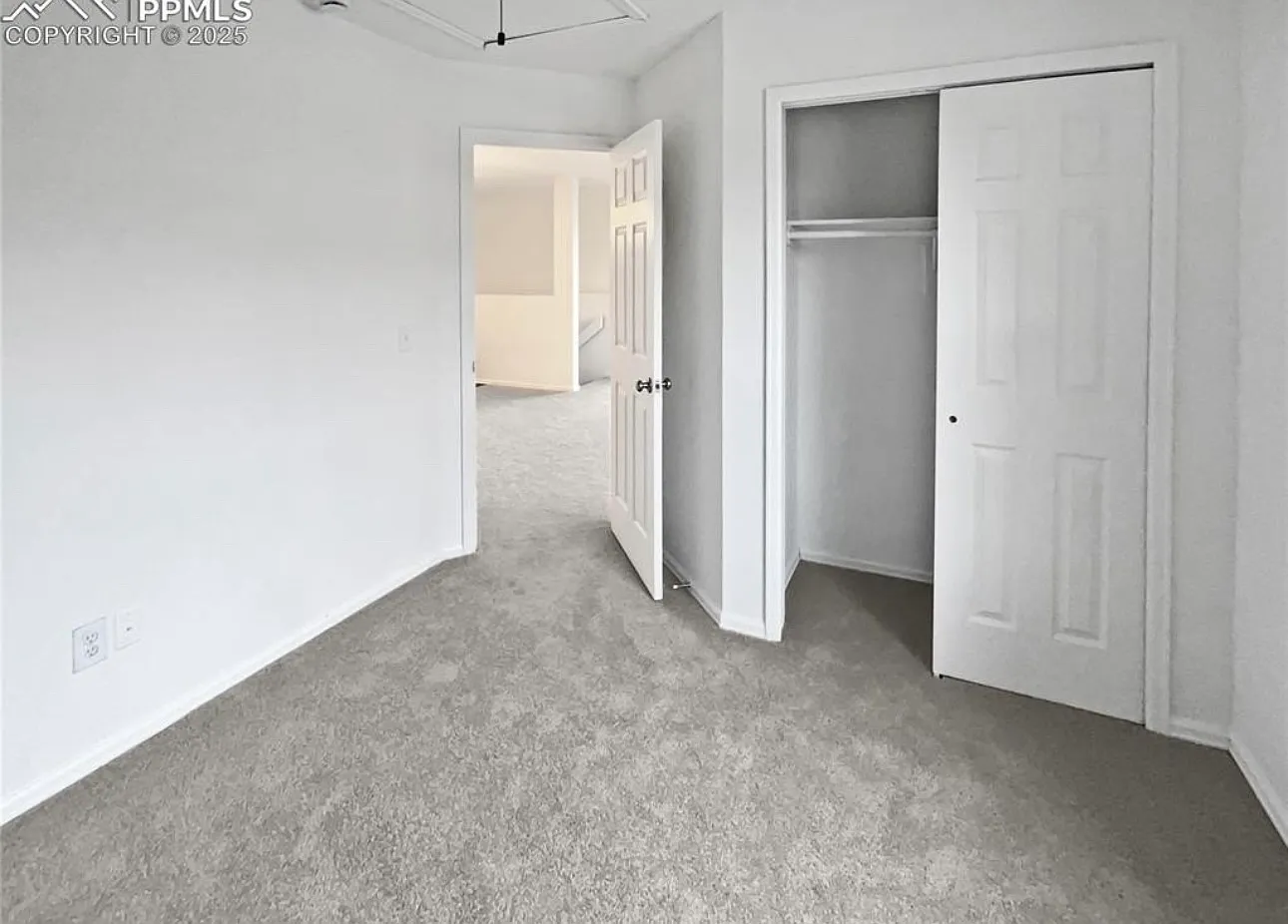 3 bed, 1619 sqft, $1,950 — Photo 4