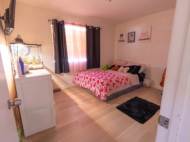 16979 Cherry Hill Dr — Photo 12