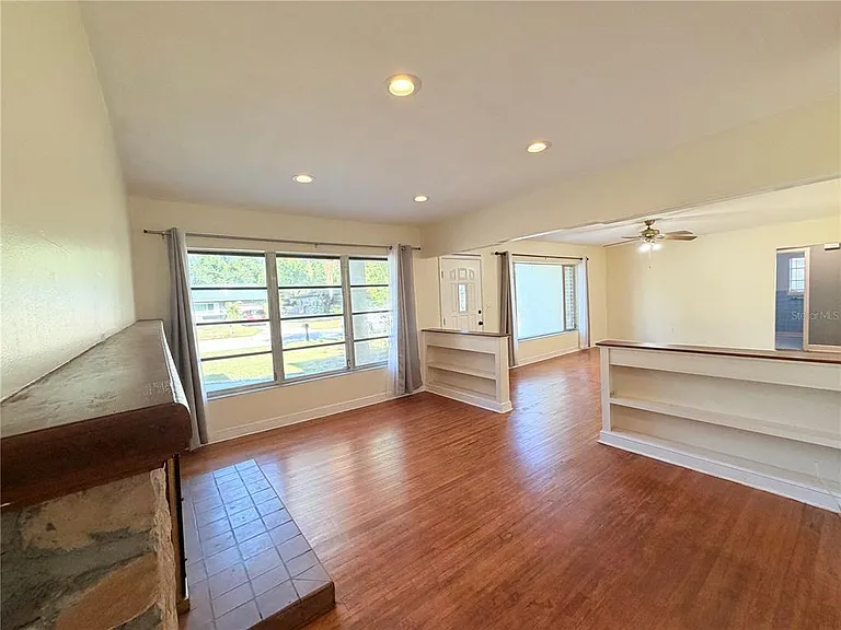 309 Kerry Dr — Photo 11