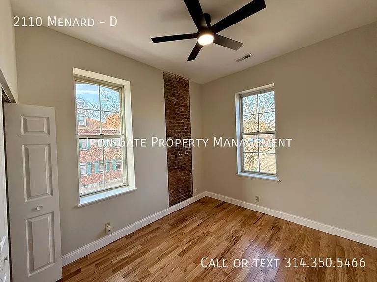 2110 Menard St #D — Photo 7