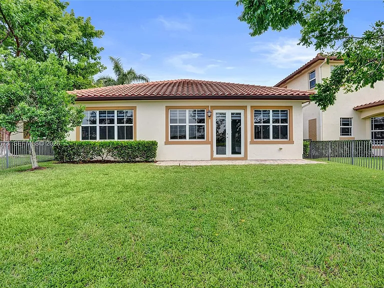 10340 Lake Vista Ct — Photo 7