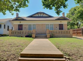 1904 Clover Ln #1906, Fort Worth, TX 76107
