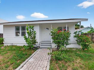 218 S C St, Lake Worth, FL 33460