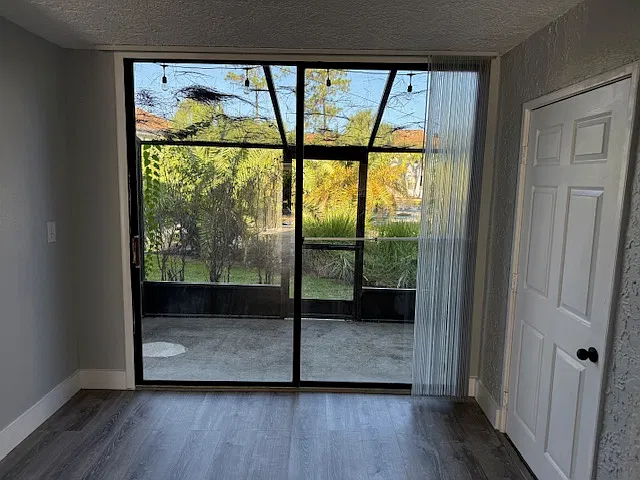 2 bed, 1086 sqft, $1,800 — Photo 4