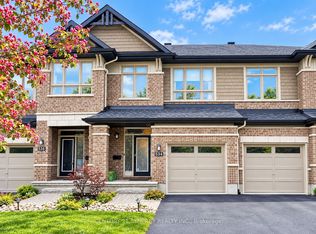 534 Grand Tully Way, Ottawa, ON K1V 2M8