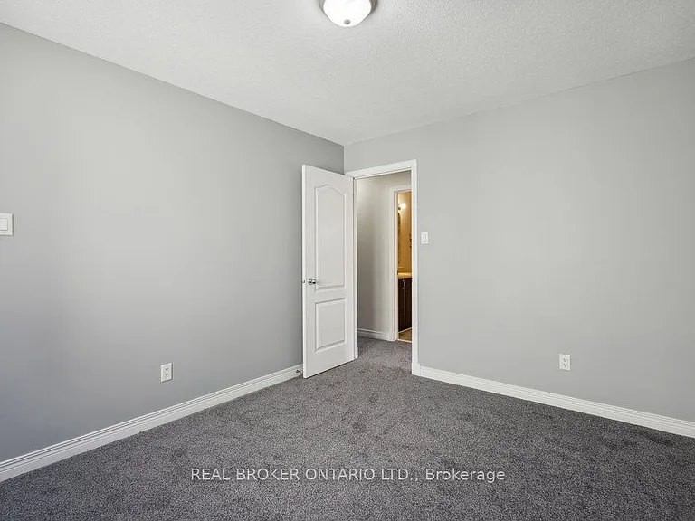 155 Rodeo Dr — Photo 32