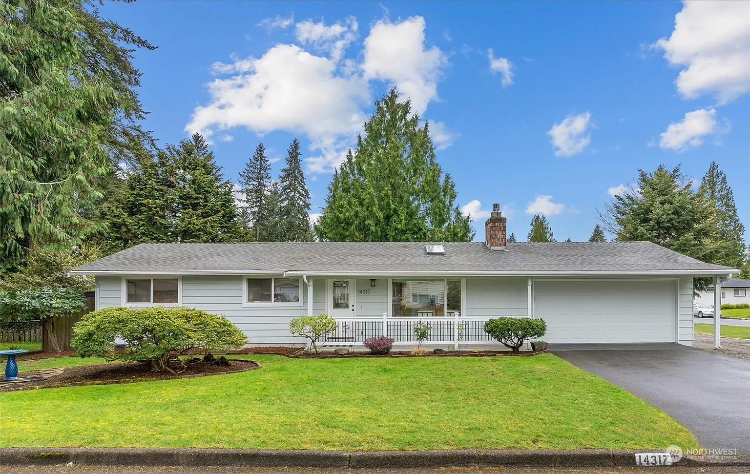14317 106th Avenue NE photo 1
