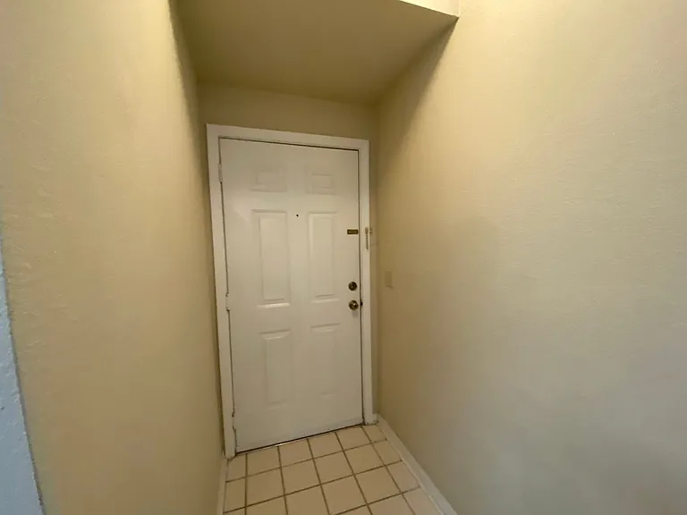 11490 Villa Grand #209 — Photo 34