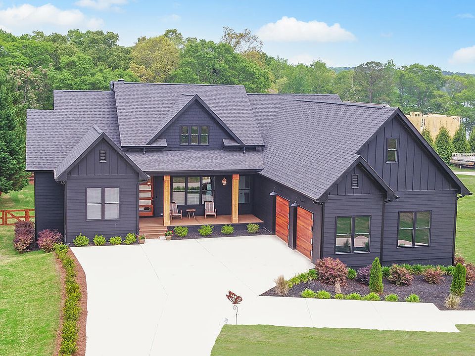 1st image of 121 Yorkshores Ln