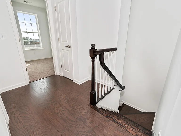 Virtue Rd — Photo 23