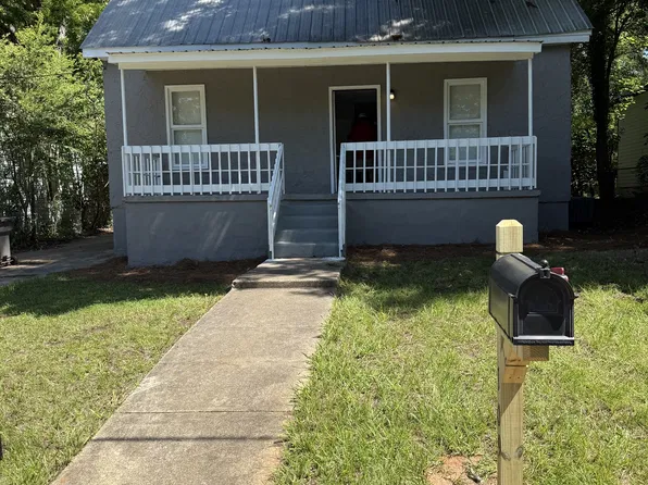 109 Wright St, Lagrange, GA 30241