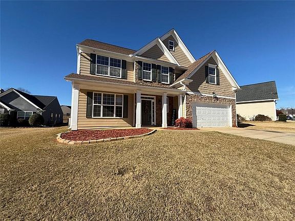 5th image of 1009 S Creek Dr