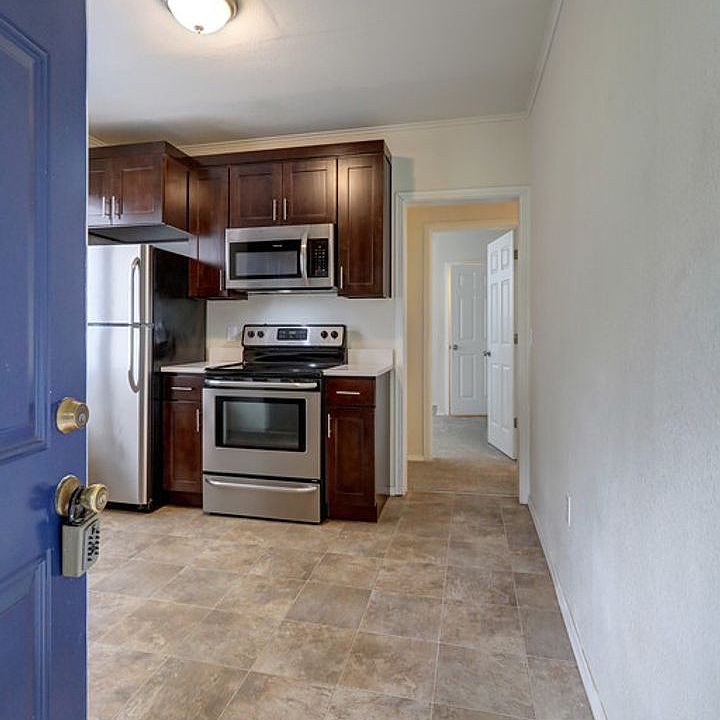 BS1183 Apartment Rentals Renton, WA Zillow