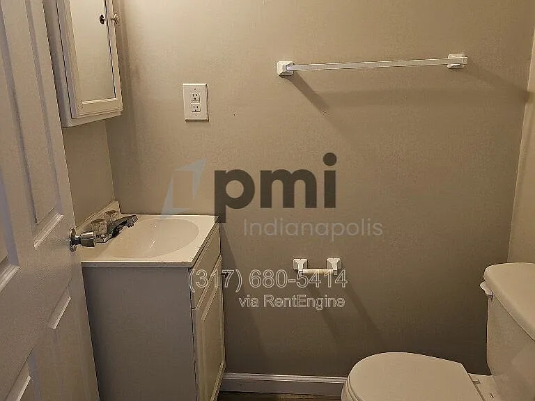 403 Wallace Ave — Photo 9