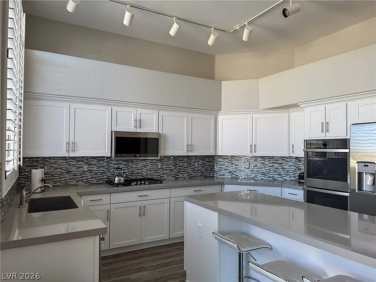 2012 Scarlet Rose Dr — Photo 24
