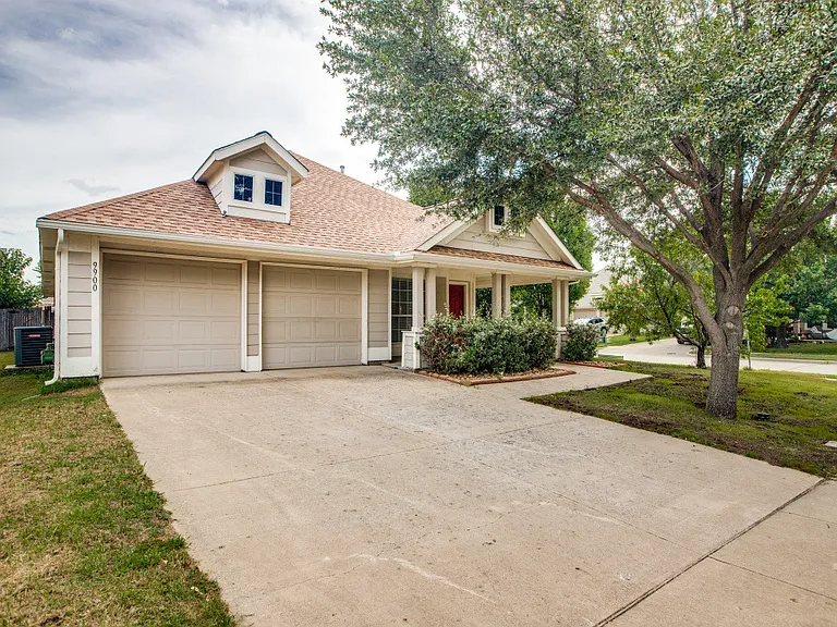 9900 Northgate Dr — Photo 20