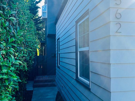 2nd image of 1562 Albemarle Way