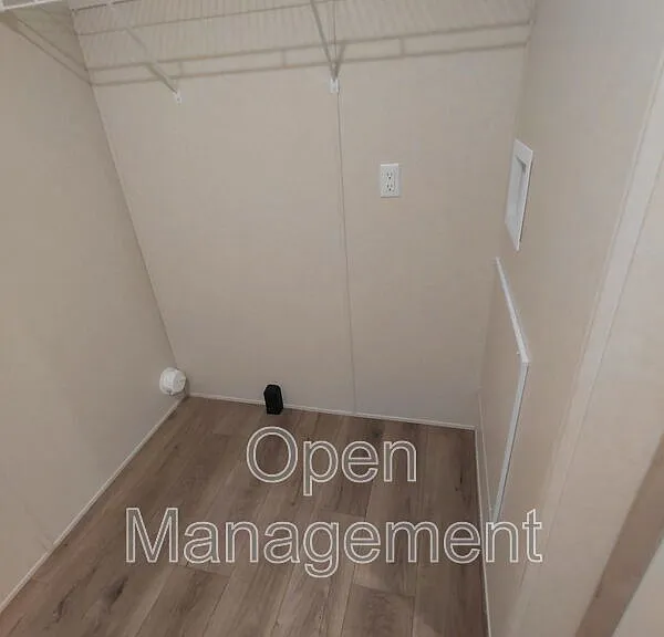 330 Kevin Dr — Photo 16