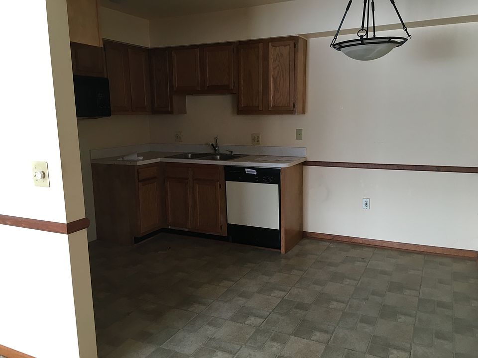 1st image of 16064 Holz Dr Unit 90