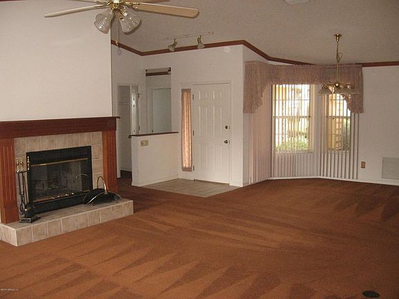 2nd image of 101 Harbour Island Ct