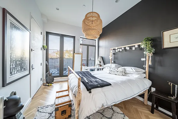 Sold by Compass | media 24