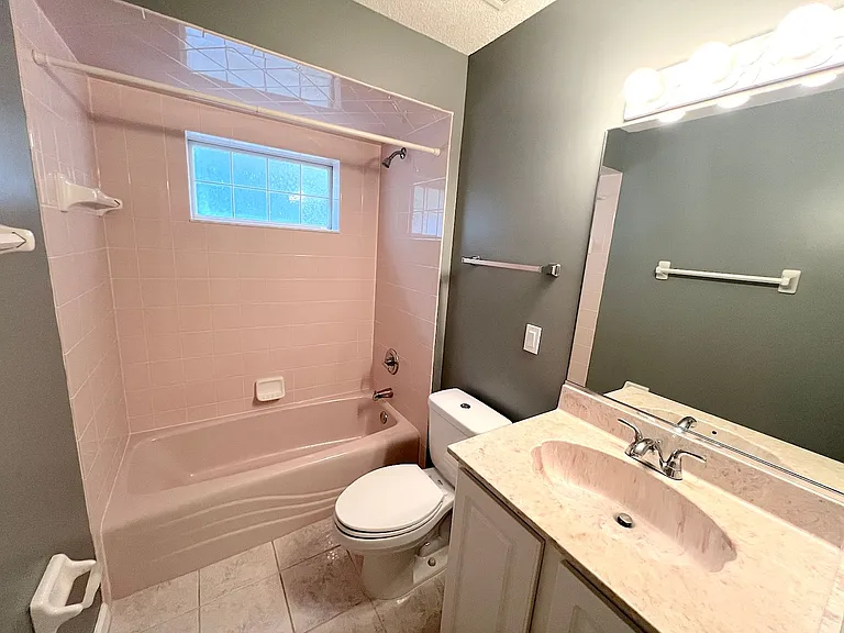 87 Rose Dr — Photo 45