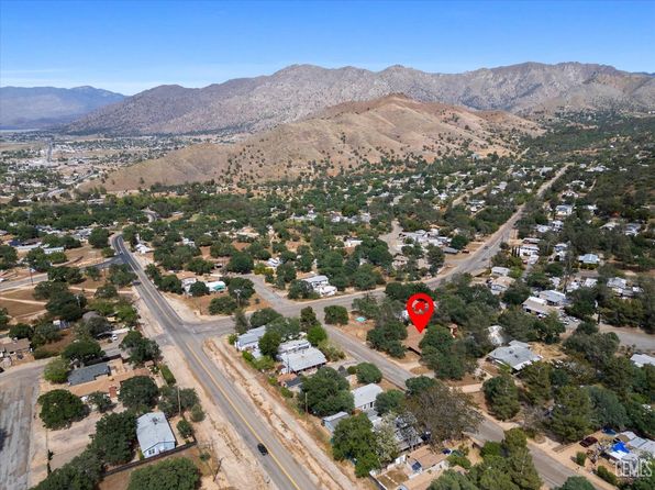 29 Verna St, Bodfish, CA 93205