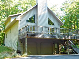 162 Jule Lake Rd, Crystal Falls, MI 49920