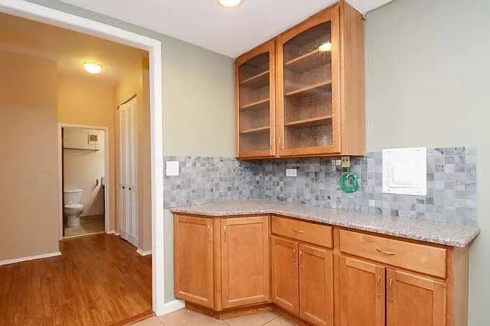 9009 Golf Rd #DES — Photo 5