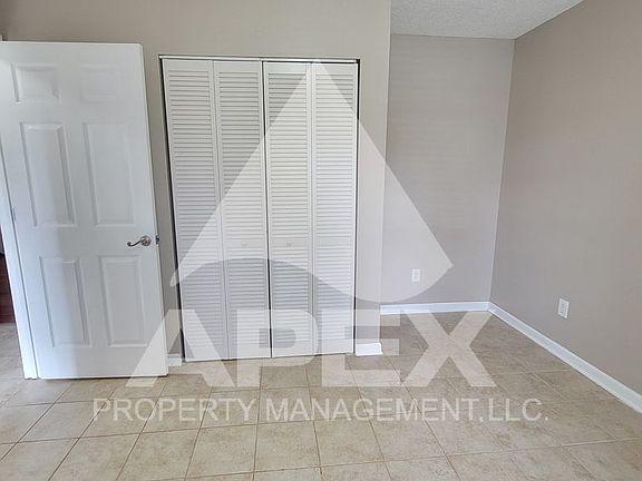 5th image of 2030 Countryhill Ln